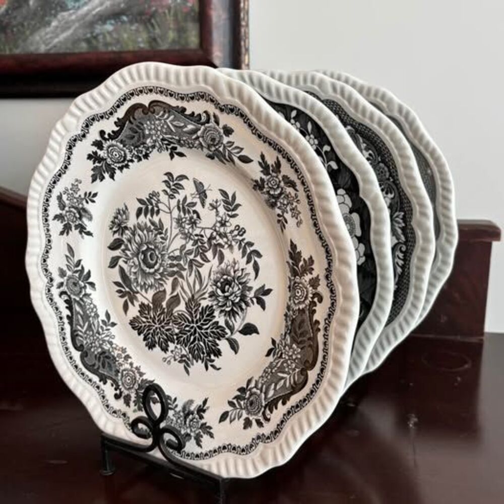 Spode Regency Dinner Plate Set of 4 Black White Floral